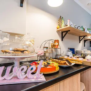 Aparthotel Glamour - Restaurant &, Przezmierowo